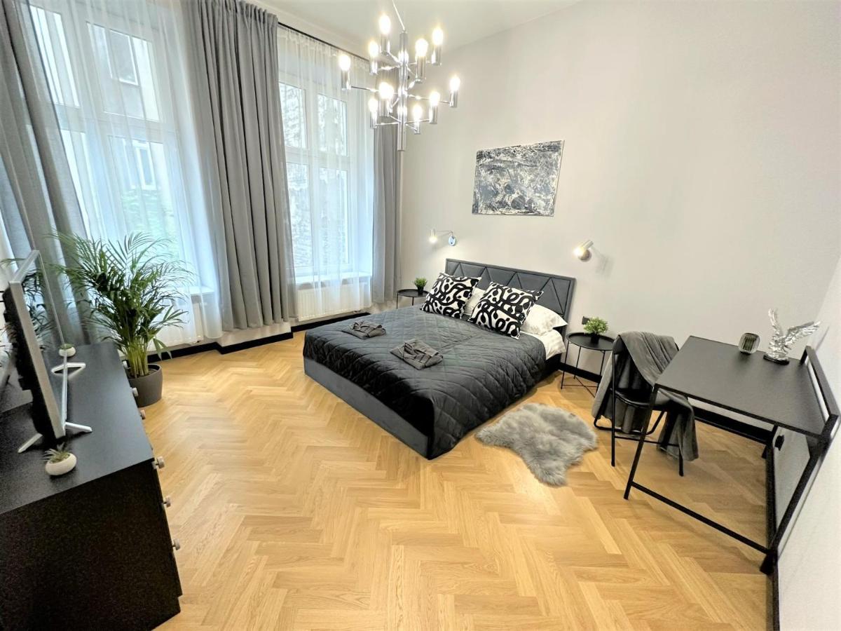 Luxury 100M2 Loft Design-Apartment At Wawel + Netflix Krakkó Kültér fotó